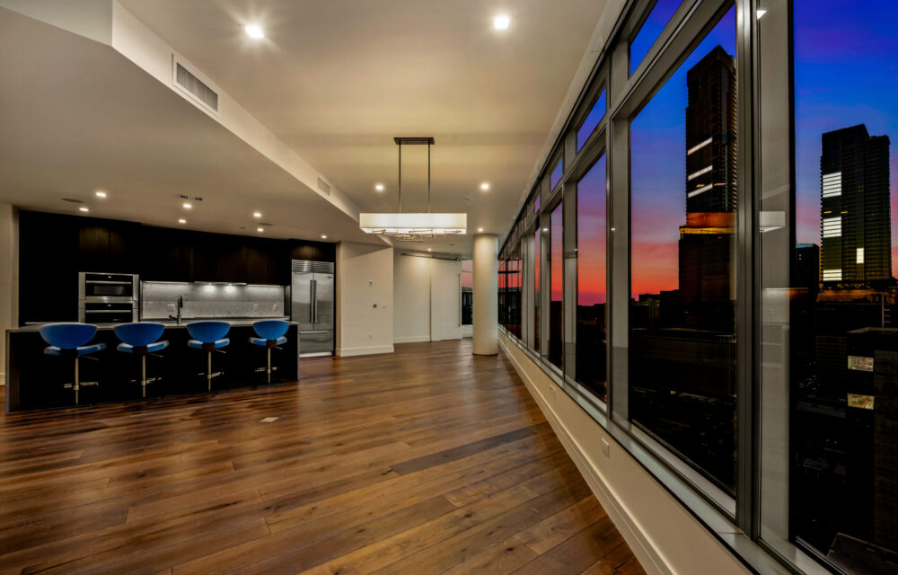 DSC_0332_1(1) DSC_0332_1(1)