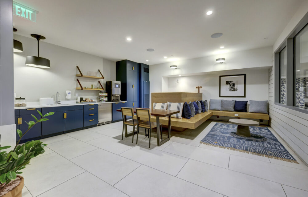 West Ave 501 DUSK 2023 STOCK 24_1_1 West Ave 501 DUSK 2023 STOCK 24_1_1